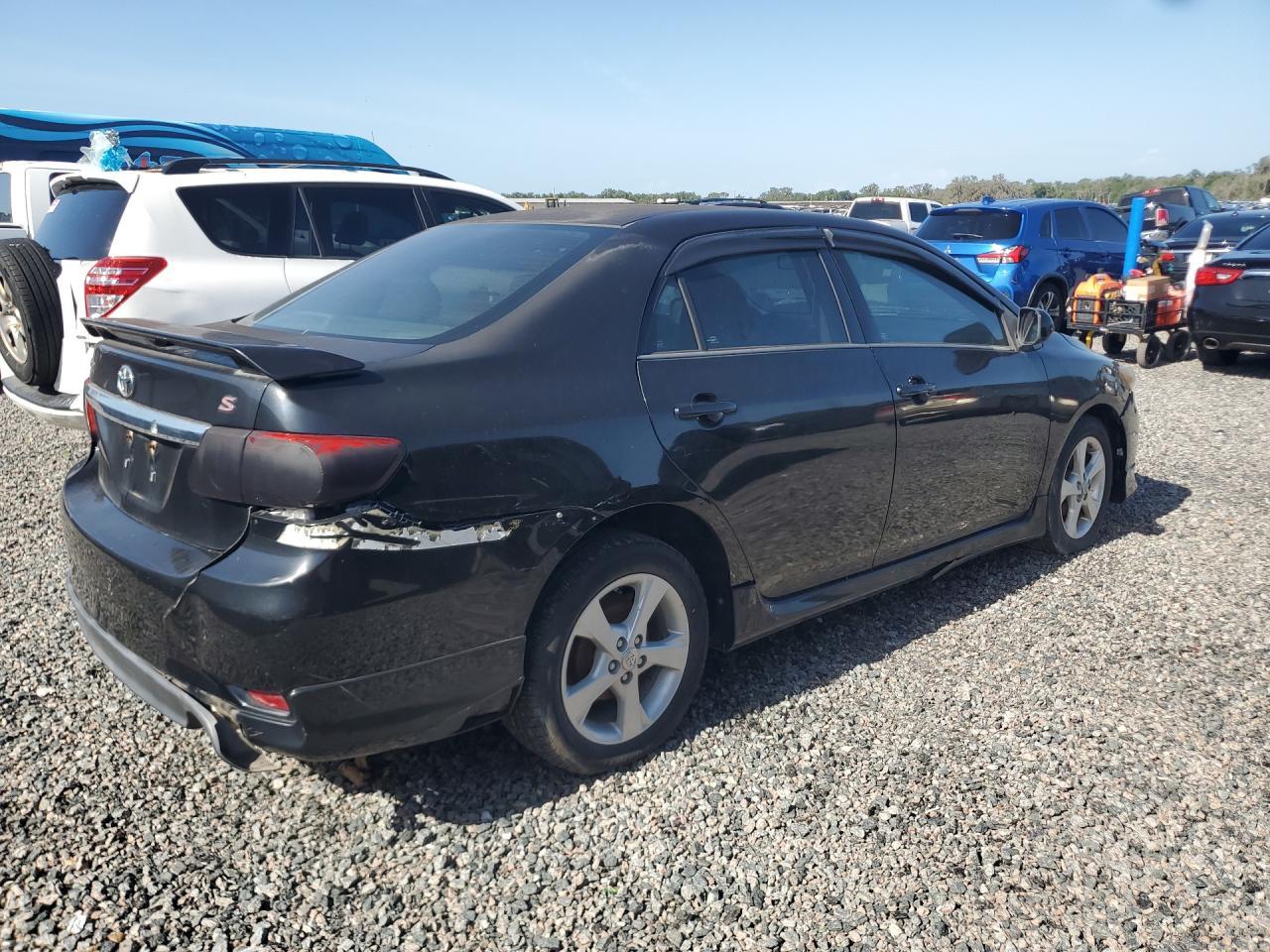 2012 Toyota Corolla S - Фото 3