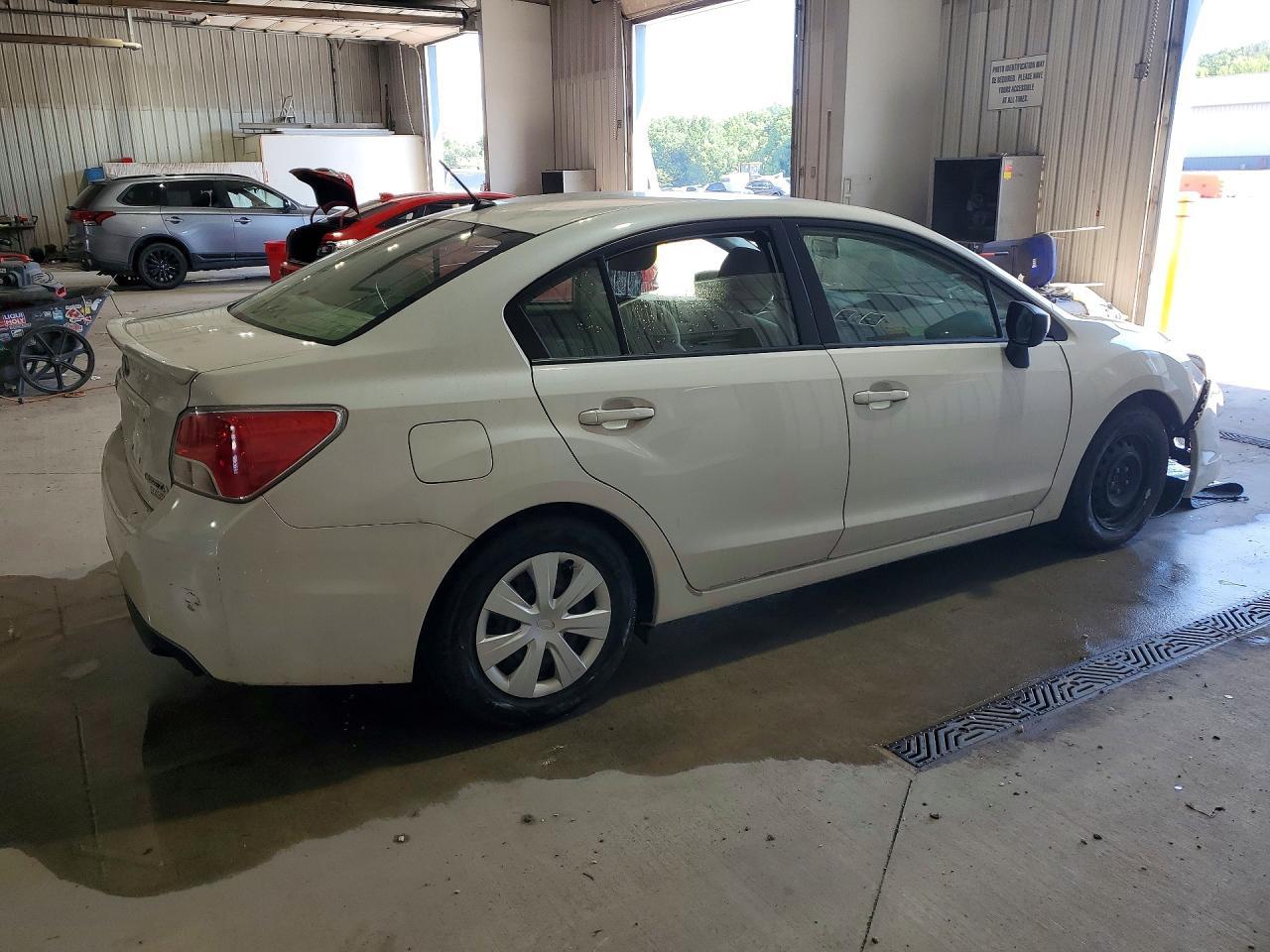2015 Subaru Impreza - Фото 3