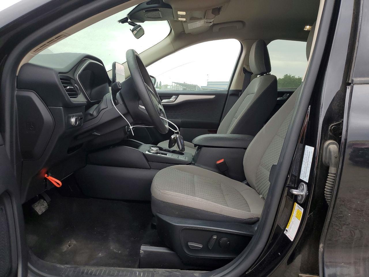 2020 Ford Escape Se - Фото 7