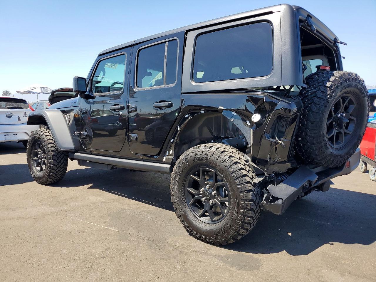 2026 Jeep Wrangler Sport - Фото 2