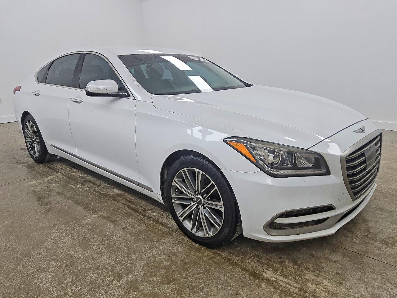 2019 Genesis G80 3.8 - Image 4