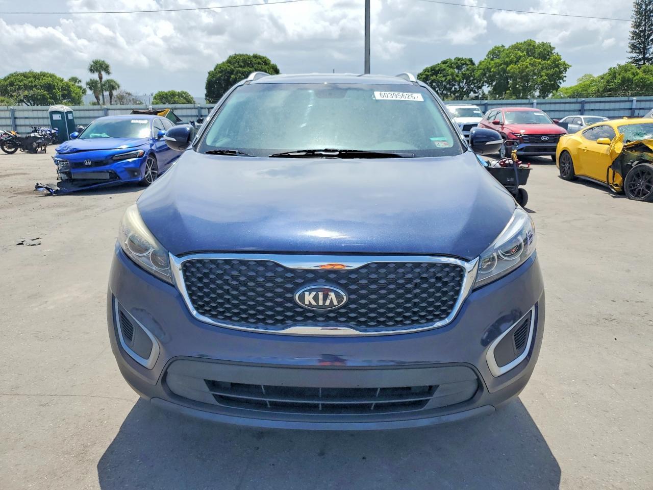 2016 Kia Sorento Lx - Фото 5
