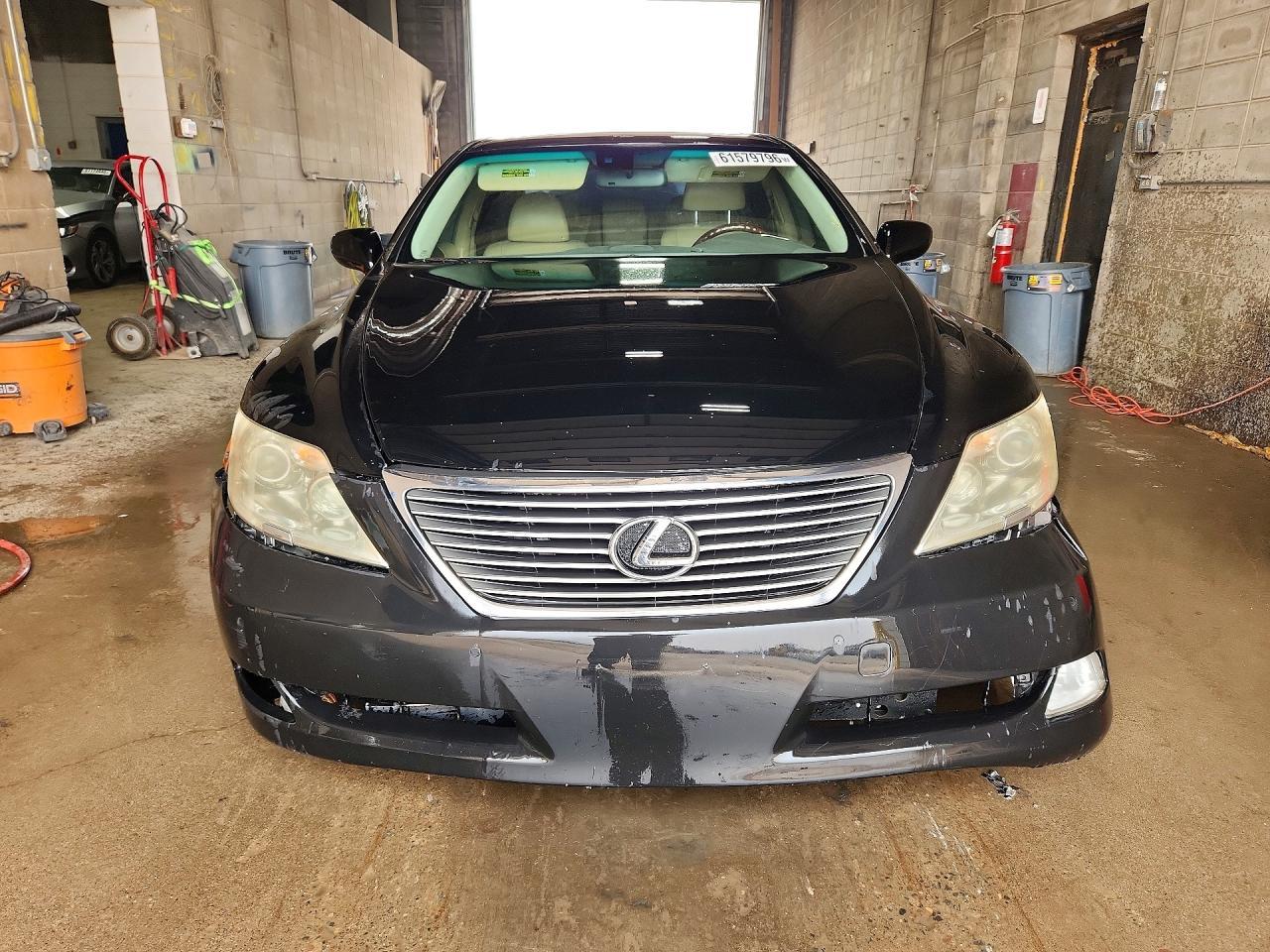 2009 Lexus Ls 460L - Image 5