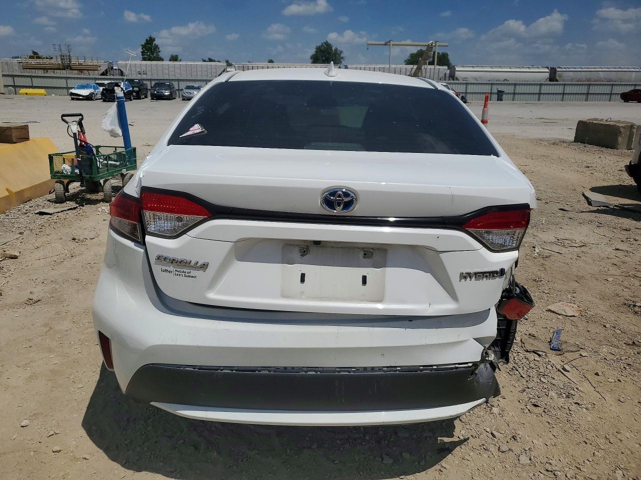 2021 Toyota Corolla Le - Фото 6