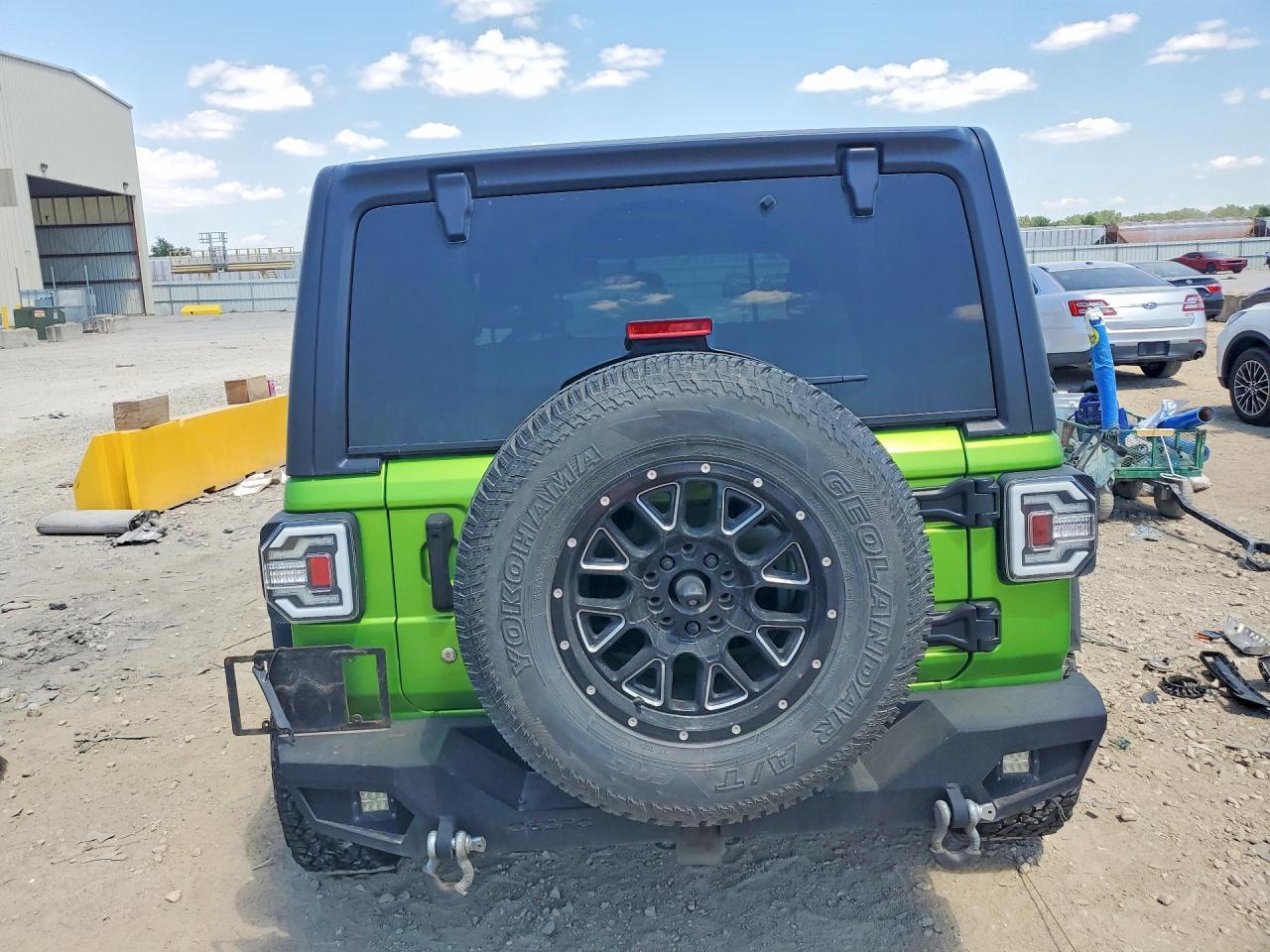 2019 Jeep Wrangler Sport - Фото 6