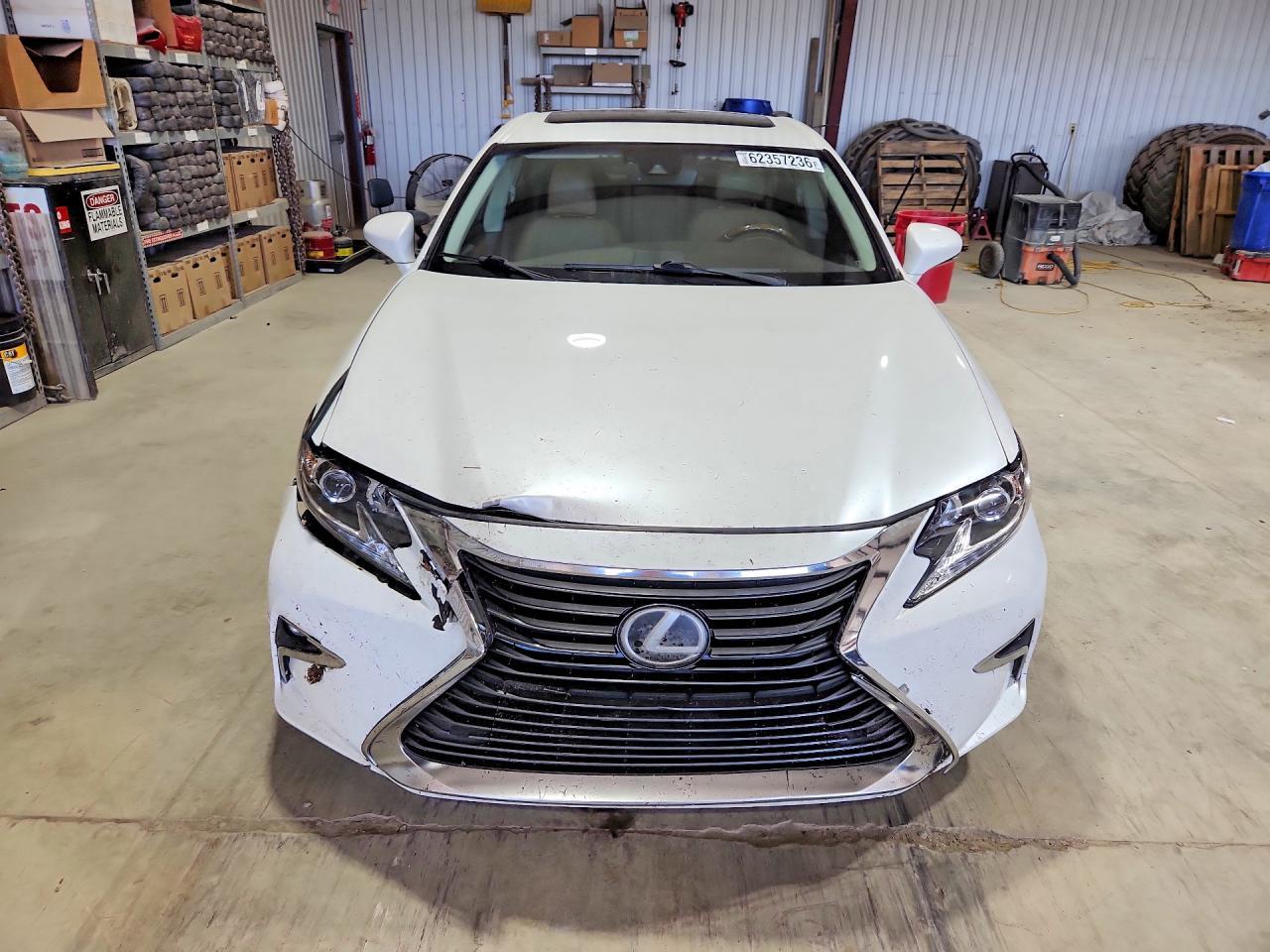 2017 Lexus Es 350 - Фото 5