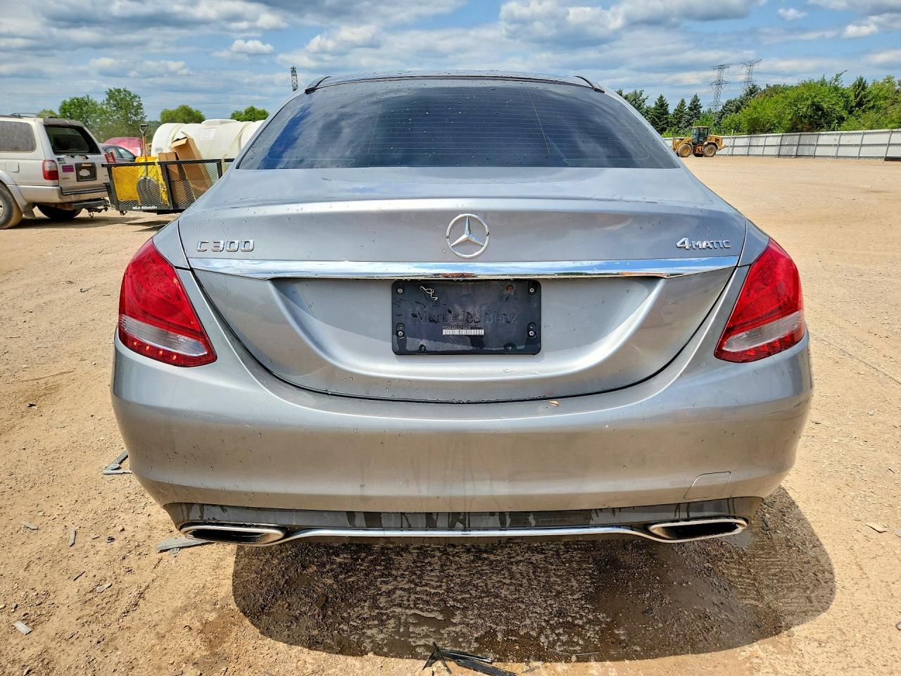 2016 Mercedes-Benz C 300 4Matic - Image 6