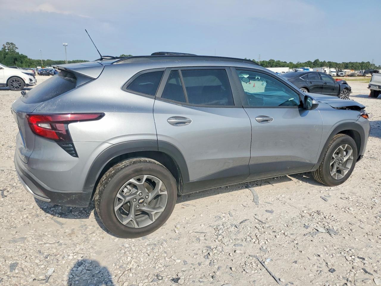 2026 Chevrolet Trax 1Lt - Фото 3