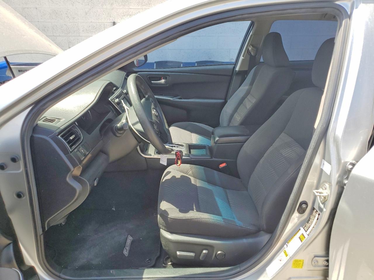 2017 Toyota Camry Le - Image 7