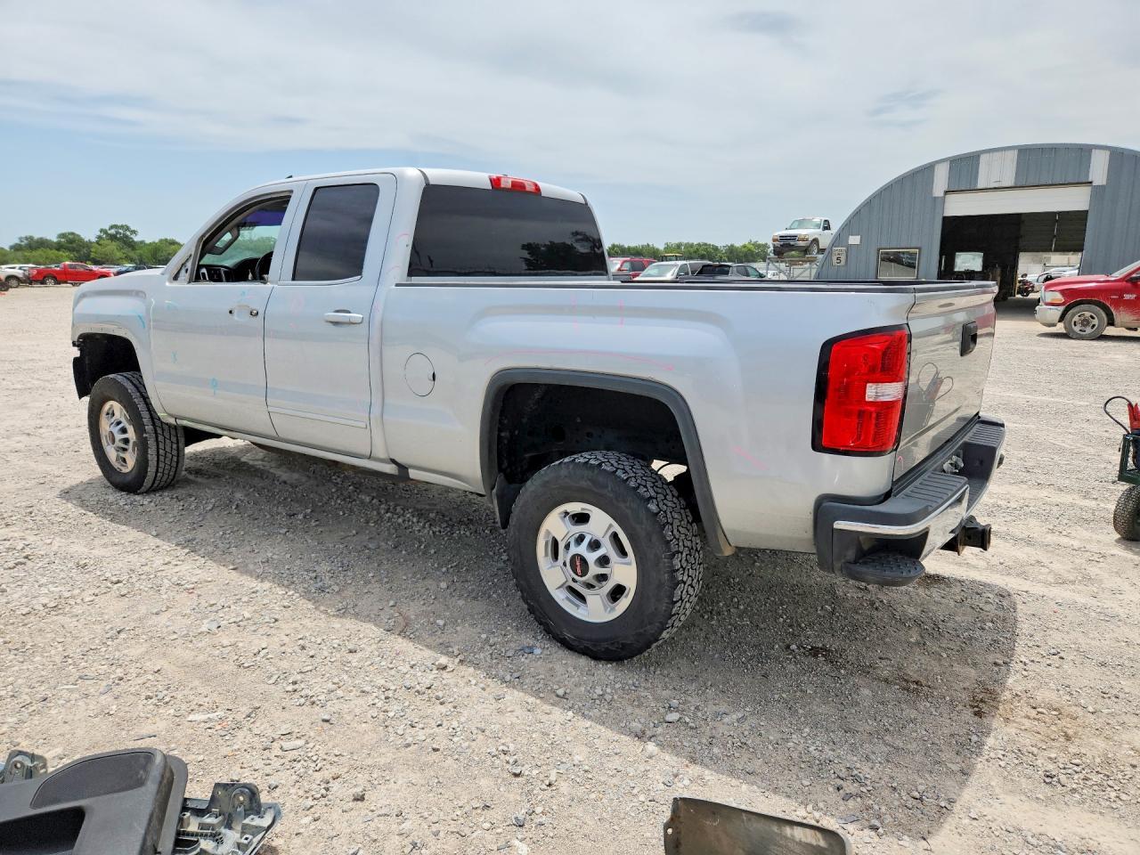 2016 GMC Sierra K2500 Sle - Фото 2