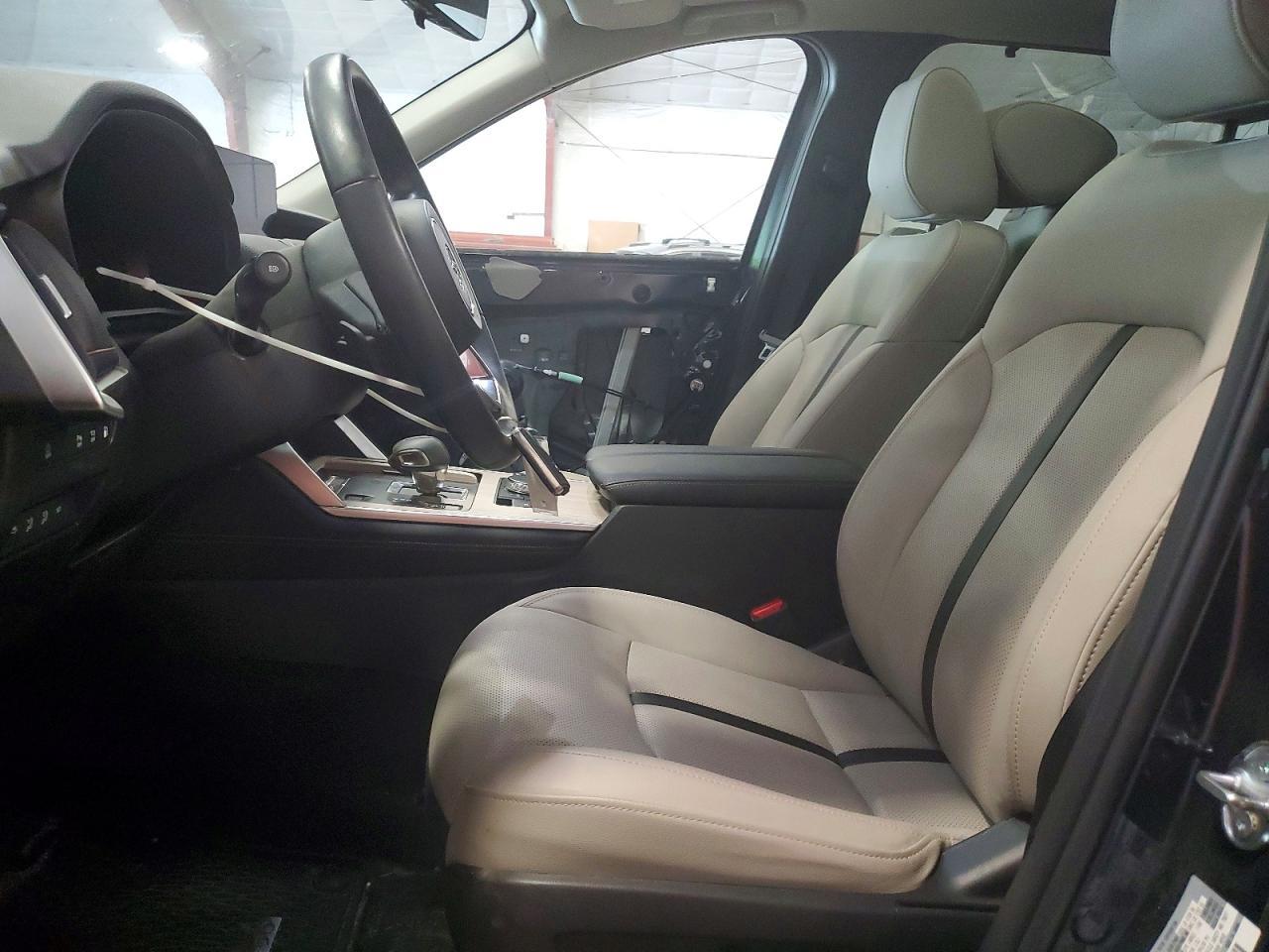2025 Mazda Cx-90 Premium Sport - Image 7