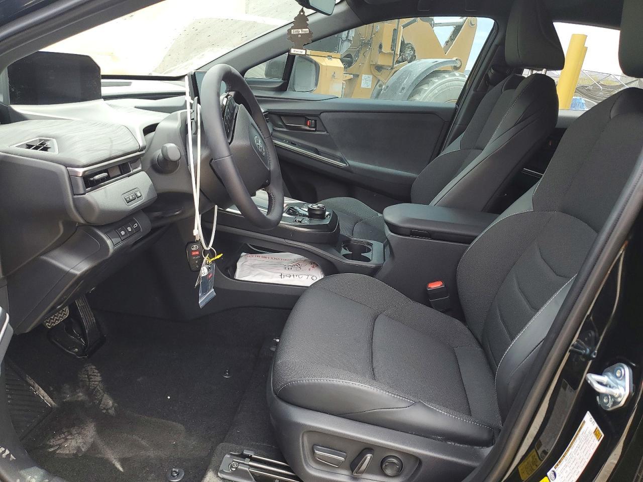 2026 Toyota C-Hr Se - Image 7