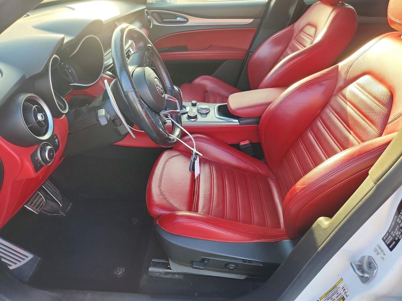 2020 Alfa Romeo Stelvio Ti - Фото 7