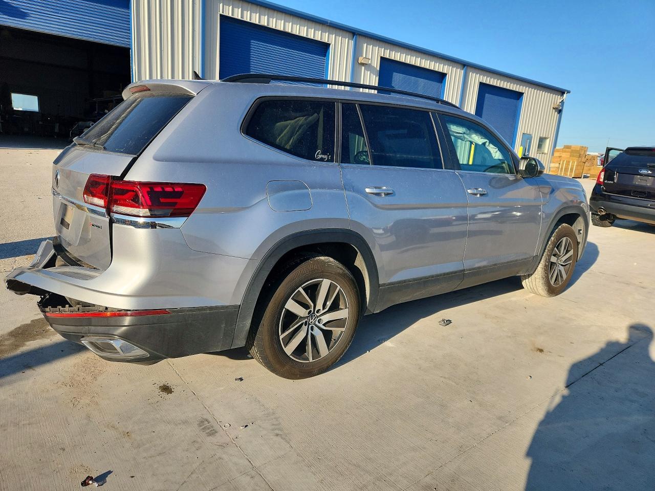 2021 Volkswagen Atlas Se - Фото 3