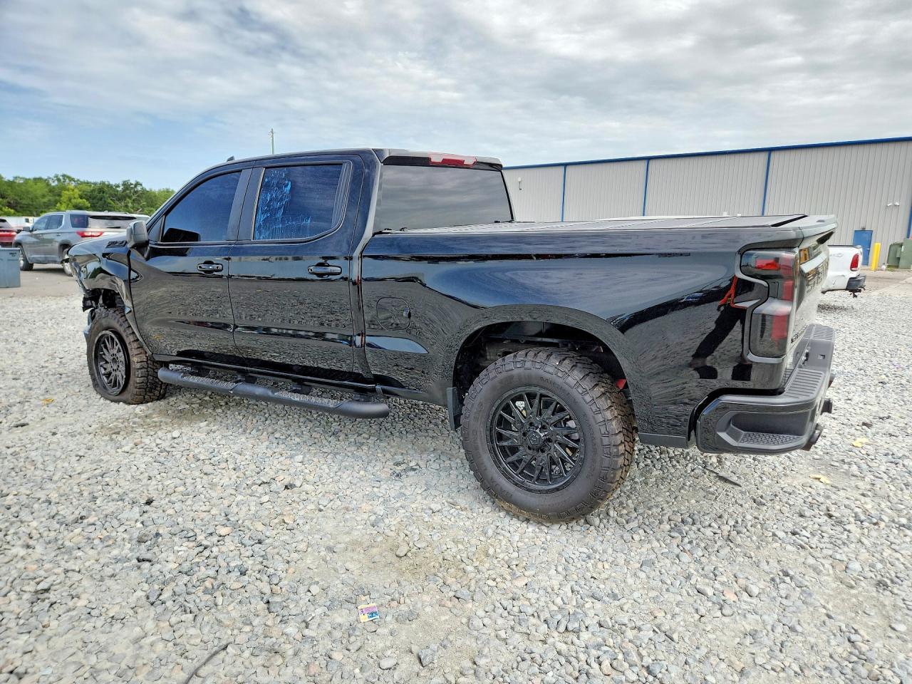 2025 Chevrolet Silverado K1500 Lt Trail Boss - Фото 2