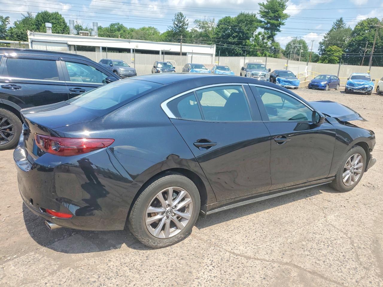 2021 Mazda 3 - Image 3