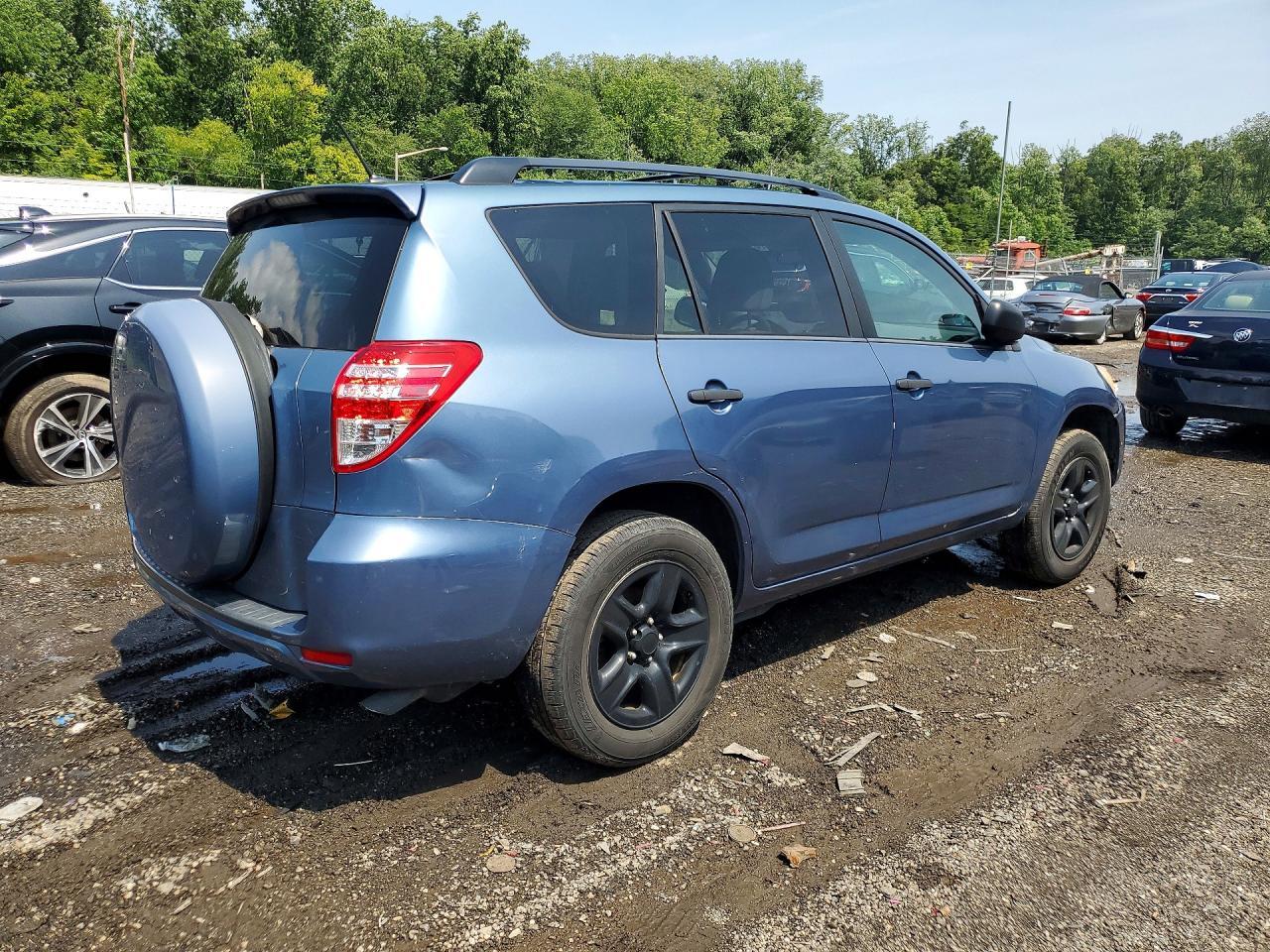 2012 Toyota Rav4 Base - Image 3