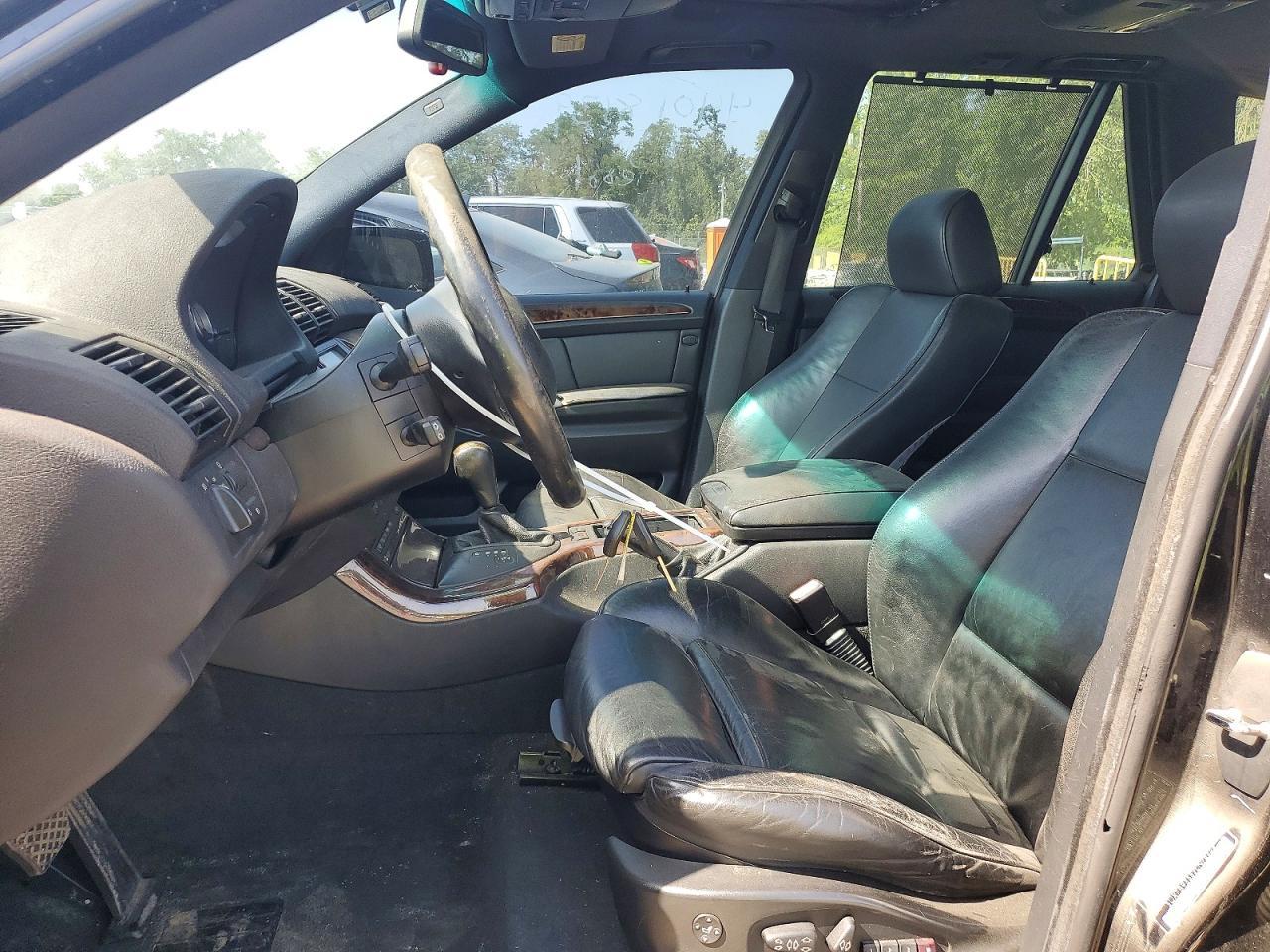 2002 BMW X5 4.6Is - Image 7