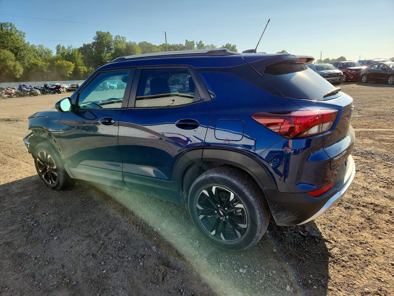 2023 Chevrolet Trailblazer Lt - Image 2