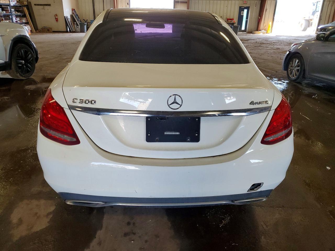 2015 Mercedes-Benz C 300 4Matic - Фото 6