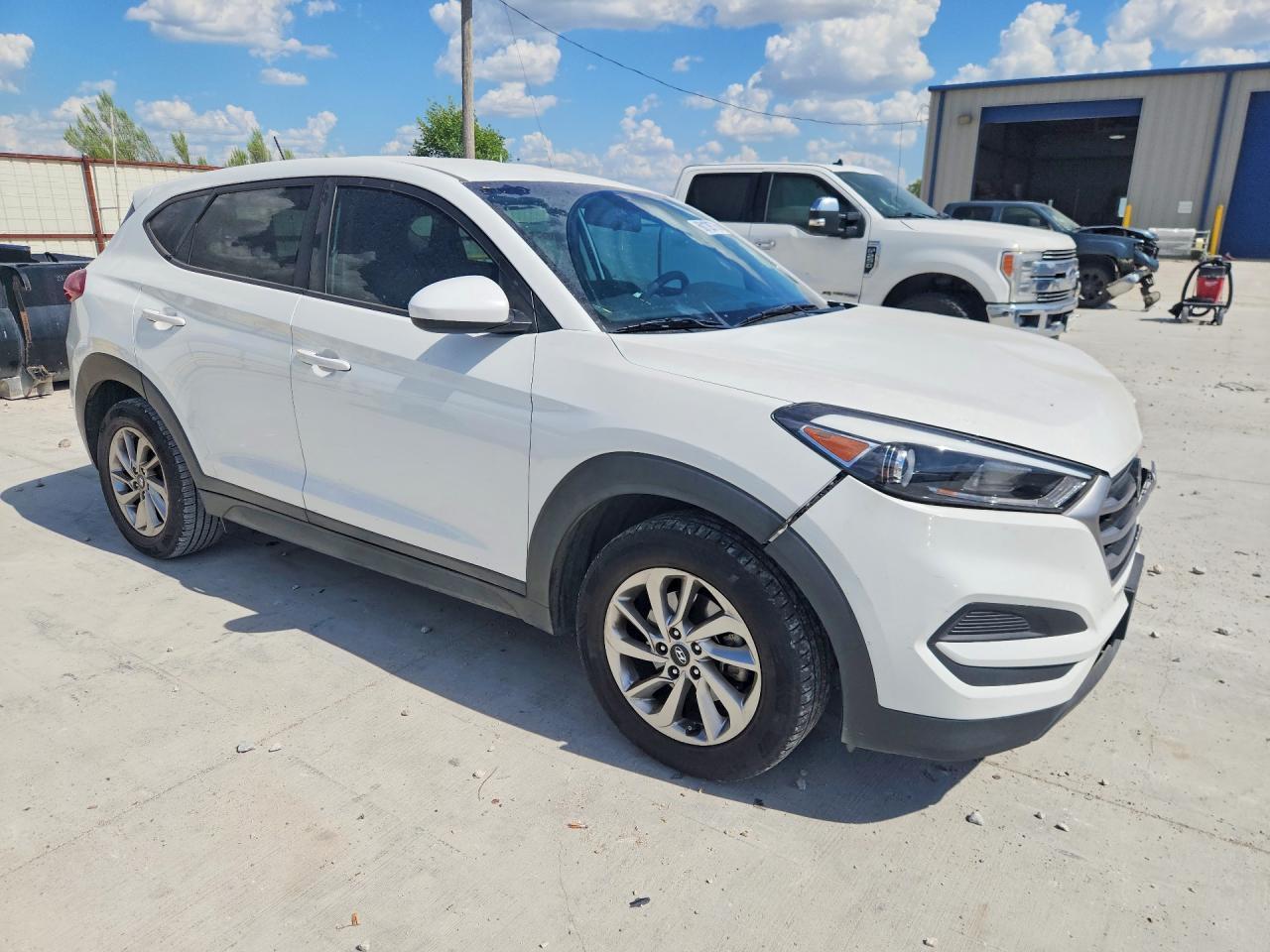 2017 Hyundai Tucson Se - Image 4