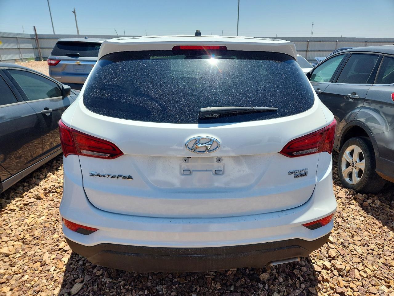 2018 Hyundai Santa Fe Sport 2.4L - Фото 6