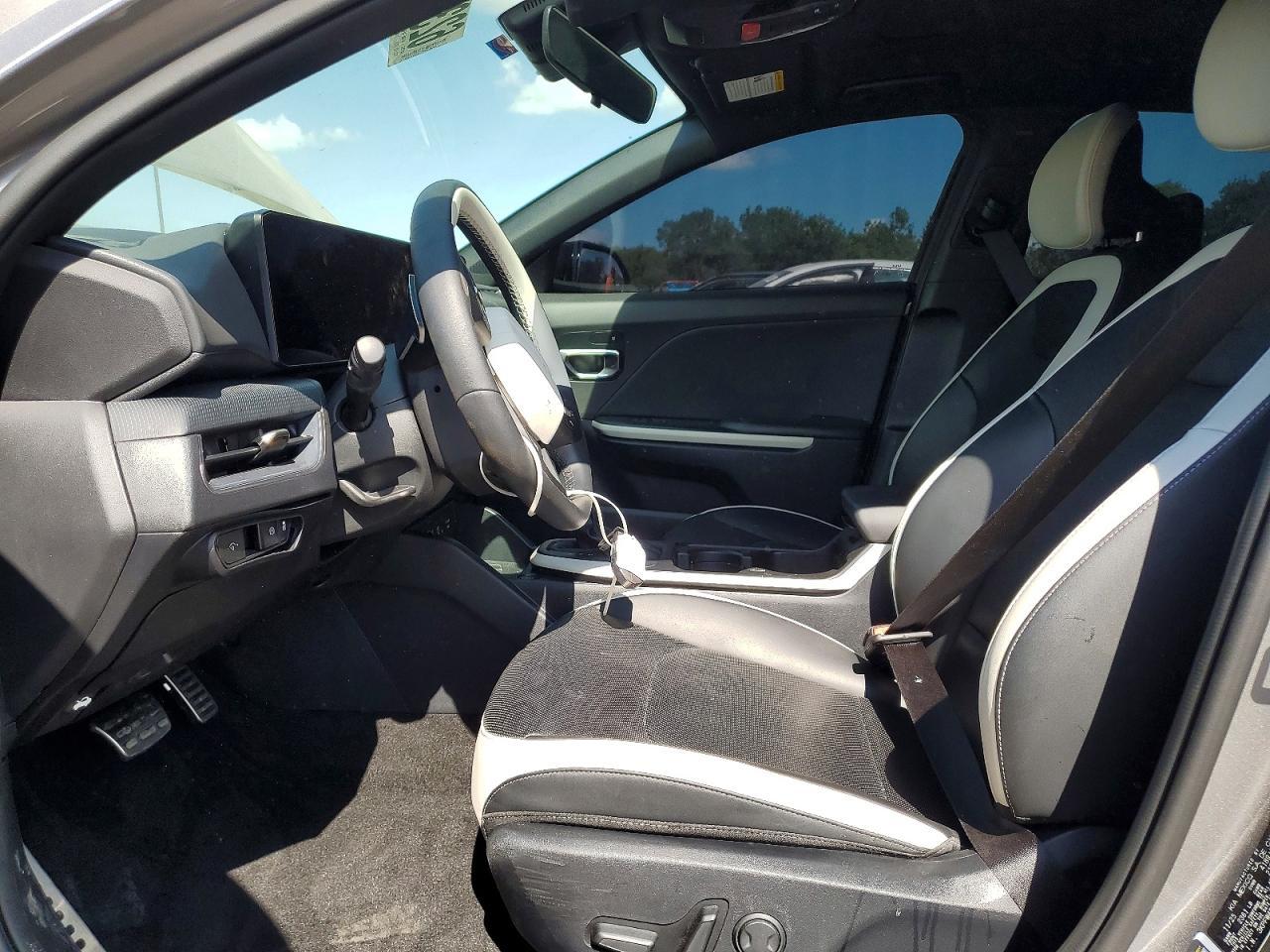 2025 Kia K4 Gt-Line Turbo - Фото 7