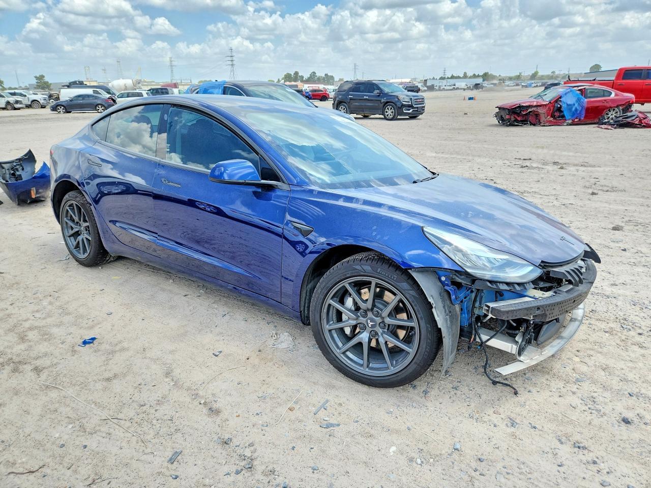 2020 Tesla Model 3 - Image 4