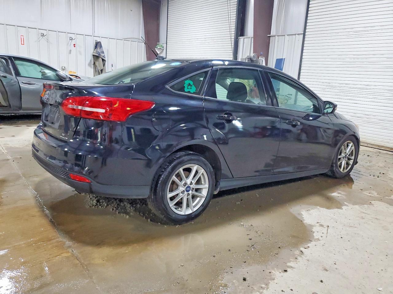 2016 Ford Focus Se - Фото 3
