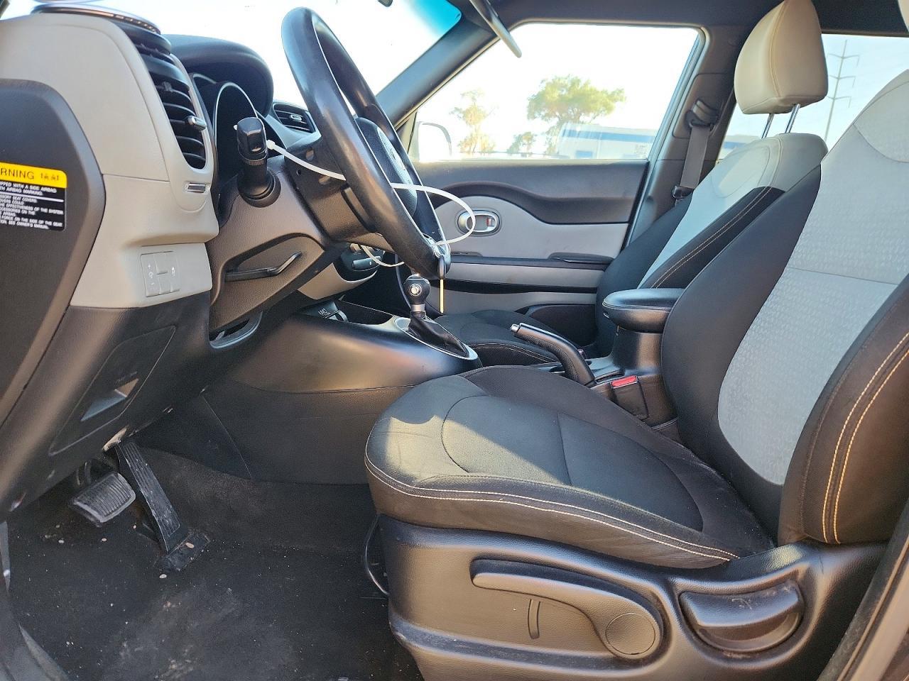 2014 Kia Soul + - Image 7