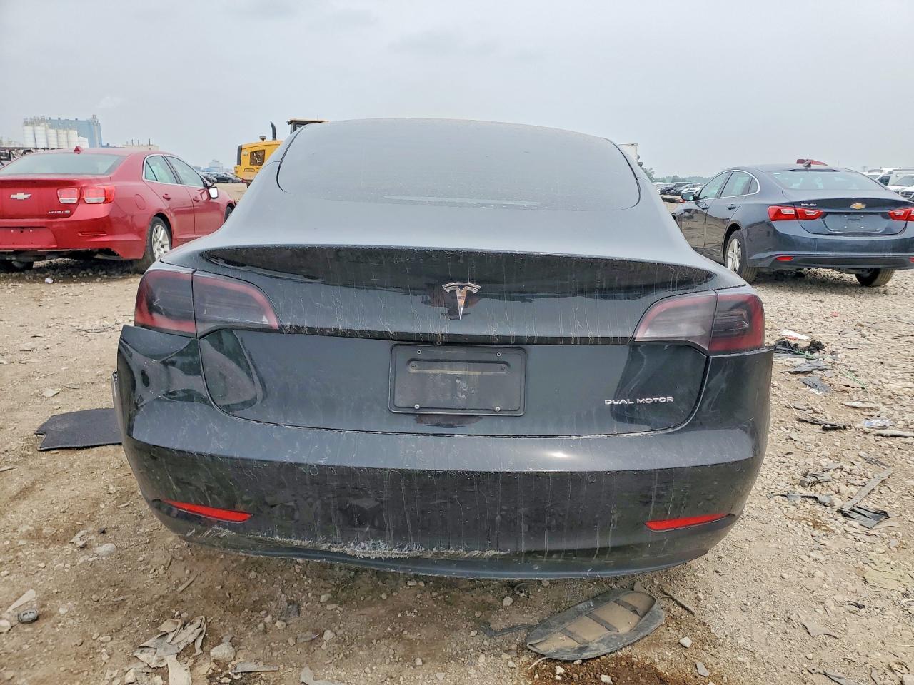 2022 Tesla Model 3 - Фото 6