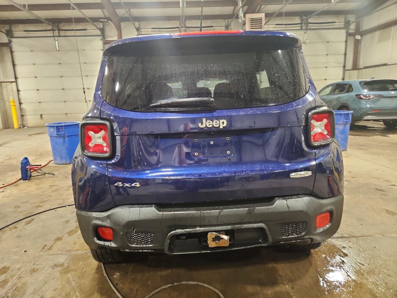 2017 Jeep Renegade Latitude - Фото 6