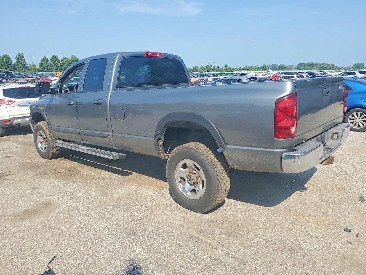 2008 Dodge Ram 2500 St - Фото 2