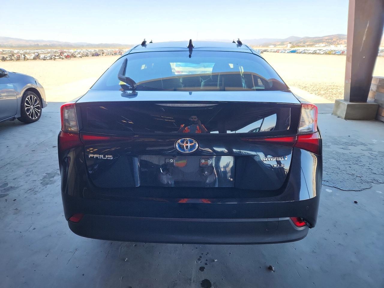 2022 Toyota Prius Xle - Фото 6
