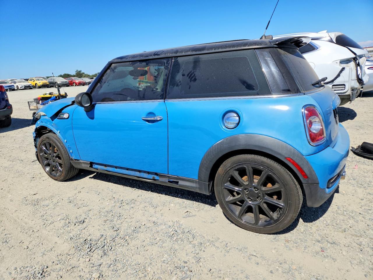 2013 Mini Cooper S - Image 2