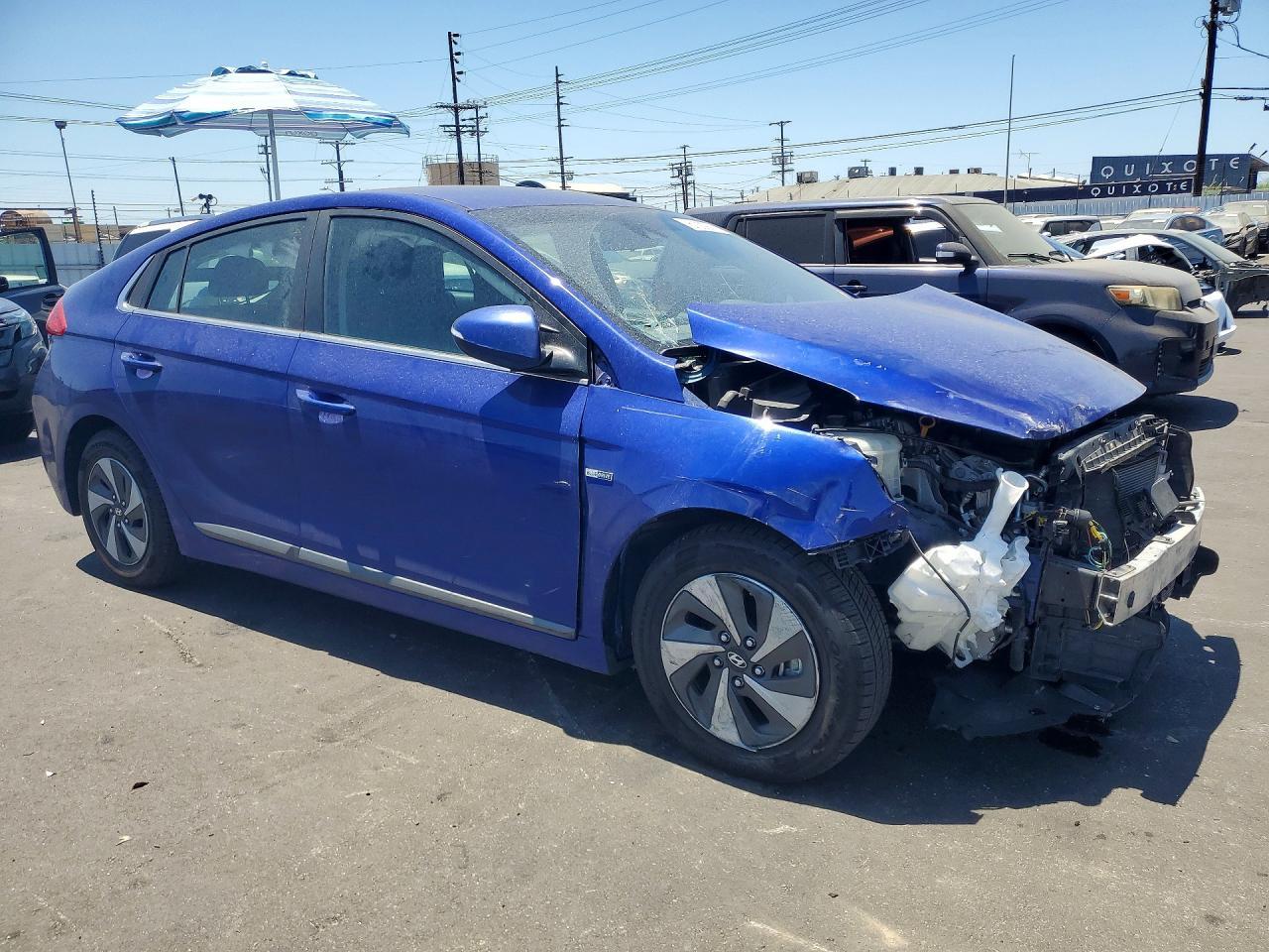 2019 Hyundai Ioniq Sel - Image 4