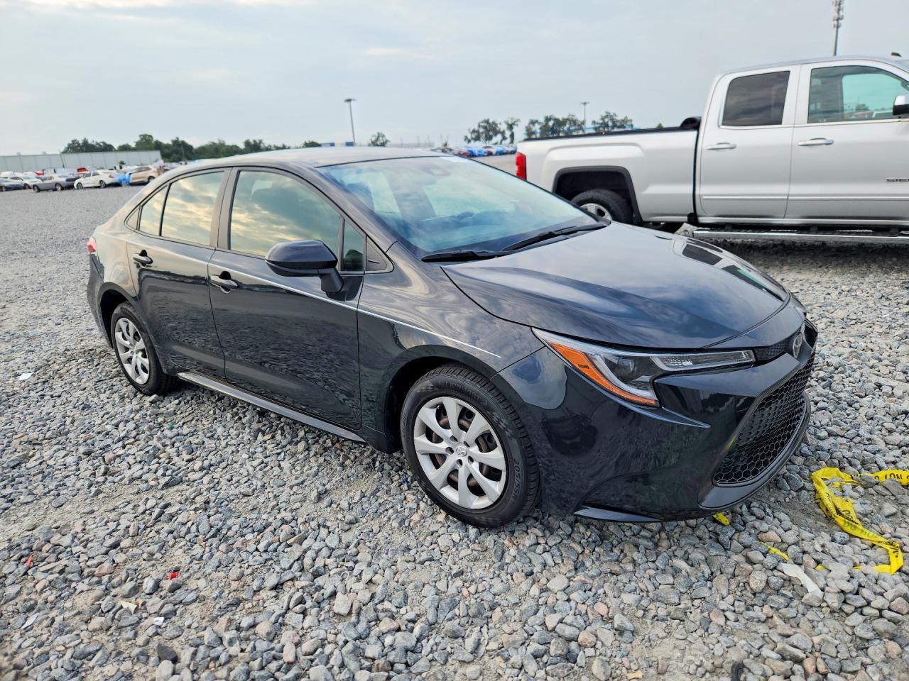 2022 Toyota Corolla Le - Фото 4