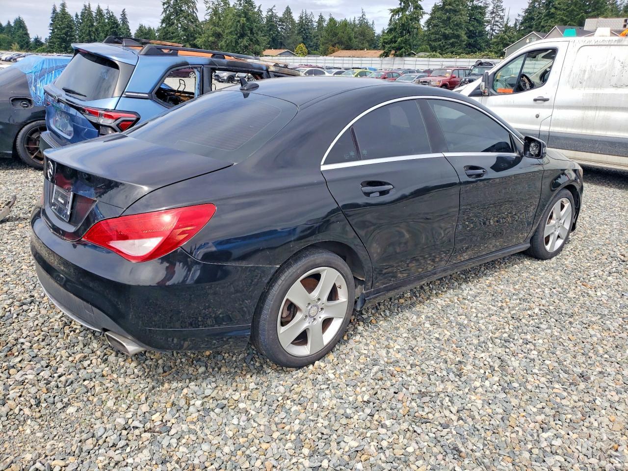 2016 Mercedes-Benz C-Class C250 - Фото 3