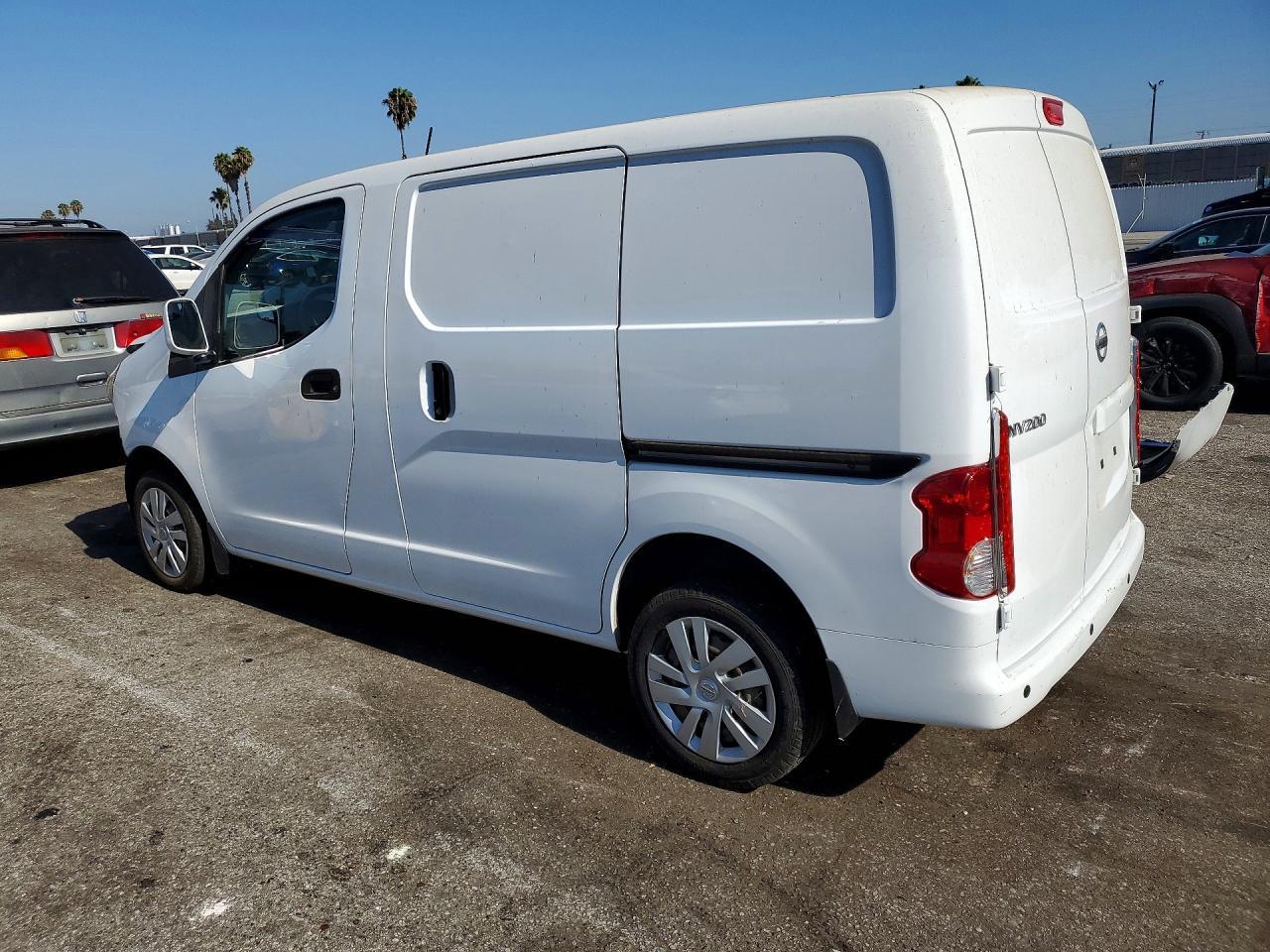 2021 Nissan Nv200 Sv - Фото 2
