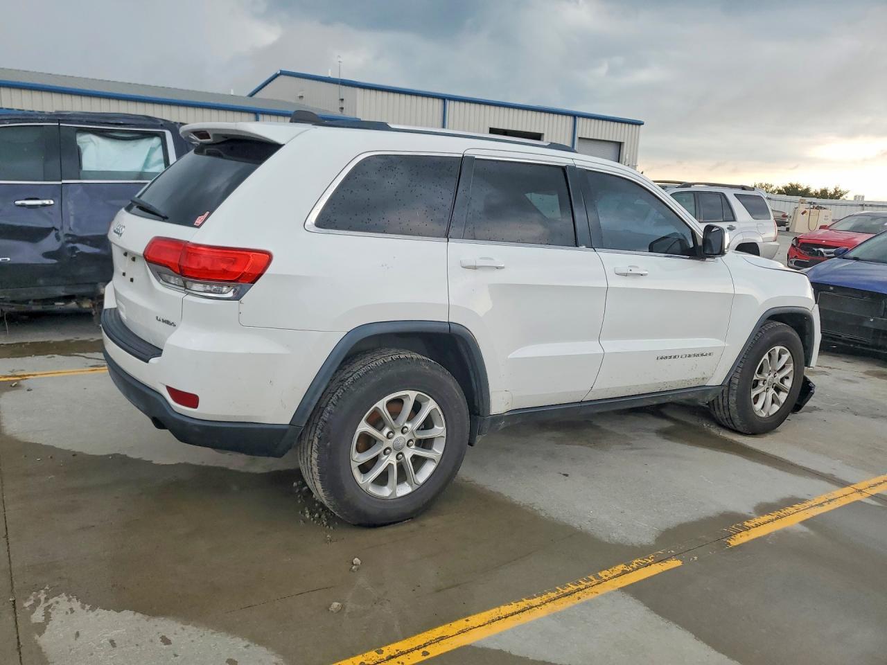 2015 Jeep Grand Cherokee Laredo - Фото 3