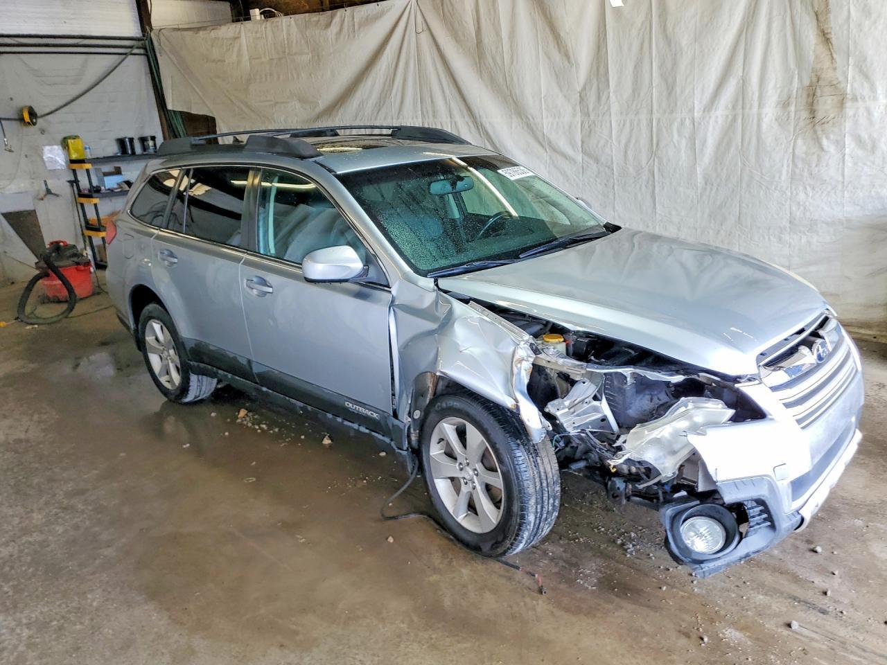 2013 Subaru Outback 2.5I Limited - Фото 4