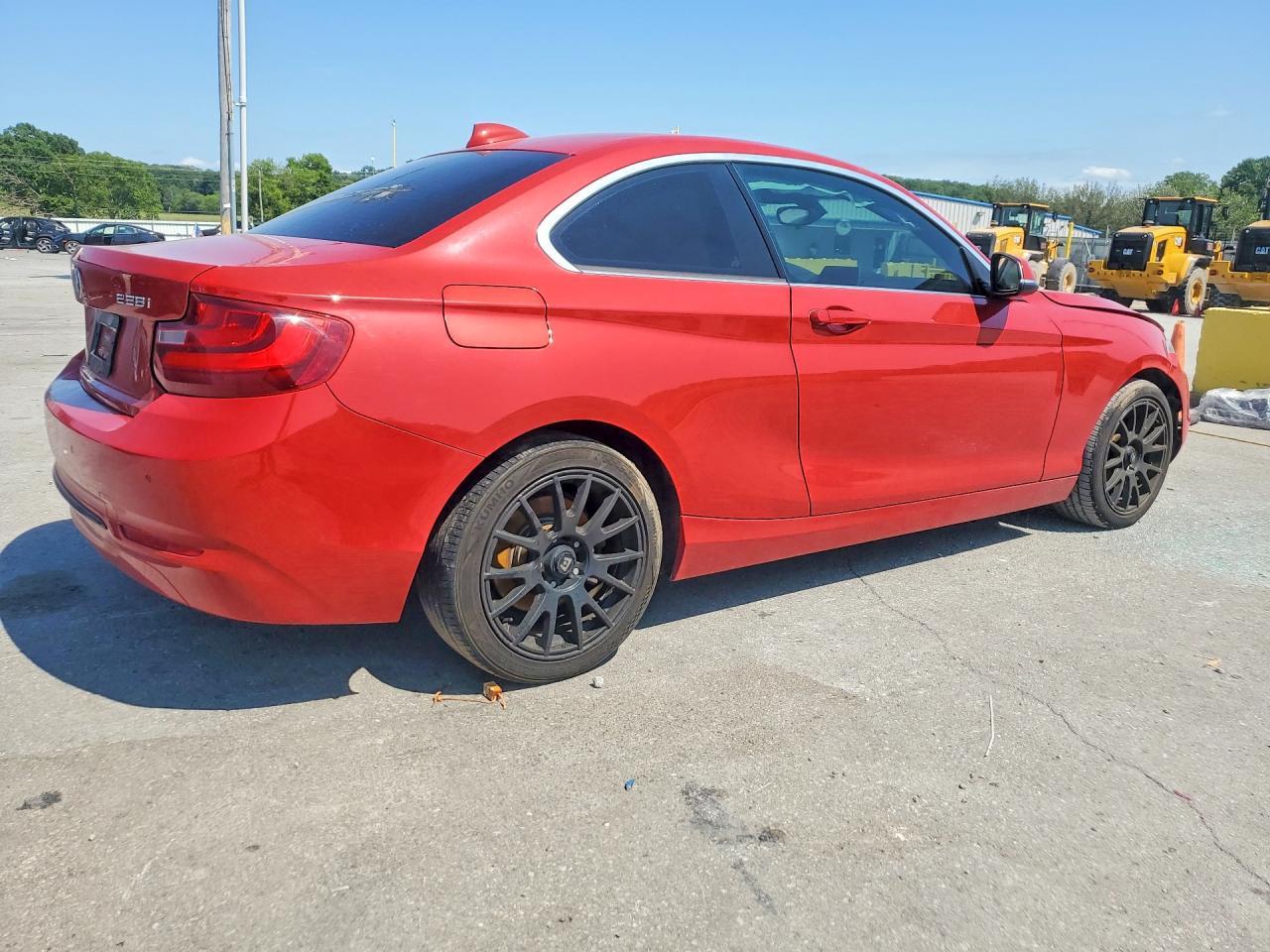 2016 BMW 228 I Sulev - Image 3