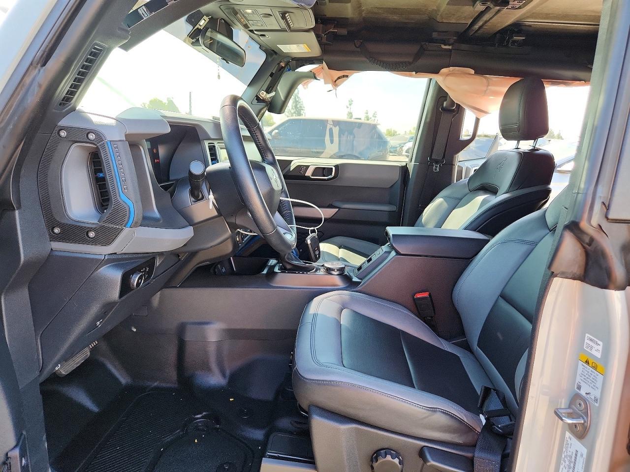 2023 Ford Bronco Base - Image 7