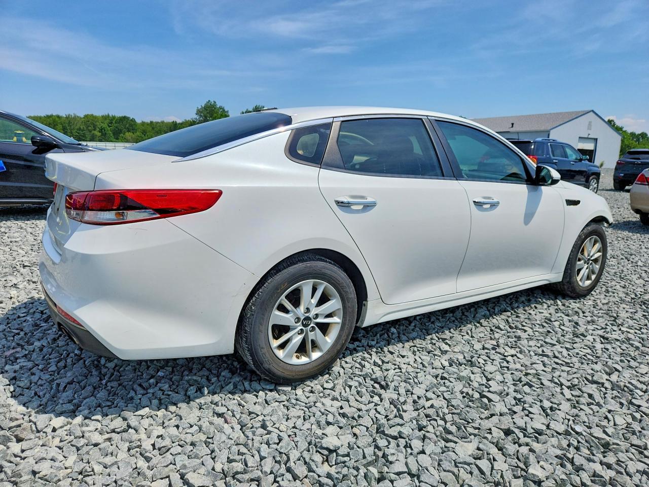 2016 Kia Optima Lx - Фото 3