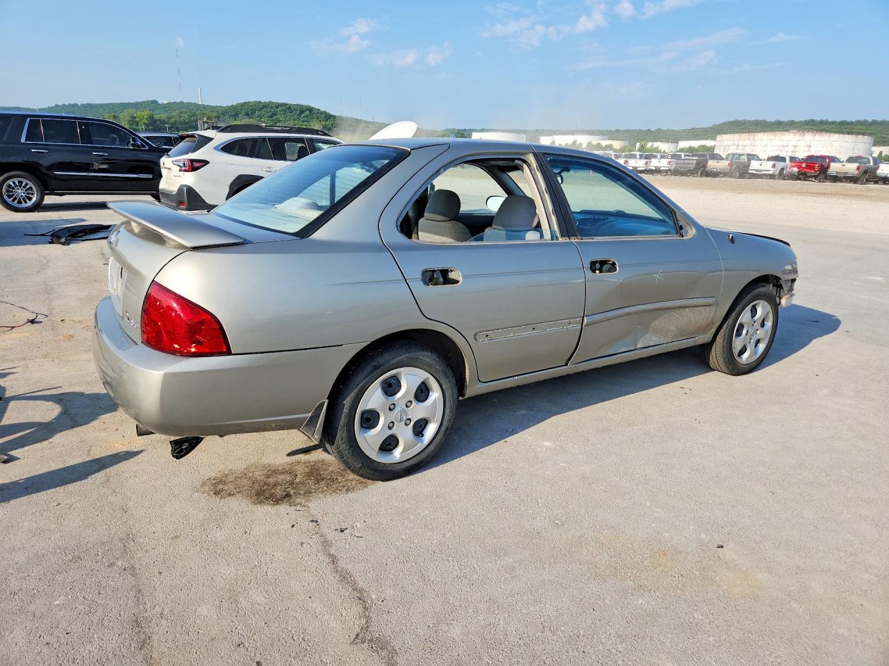 2005 Nissan Sentra 1.8 - Фото 3