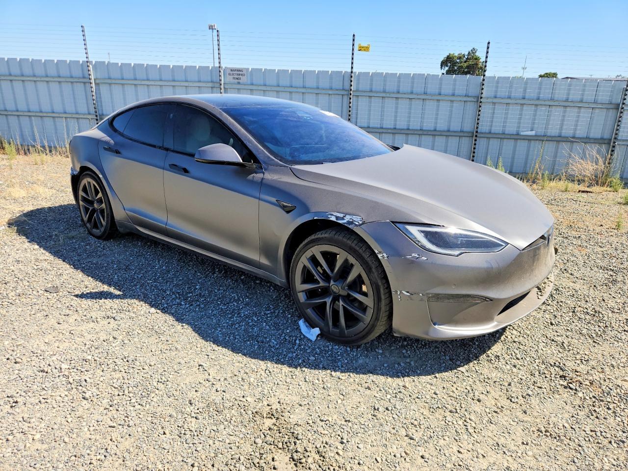 2022 Tesla Model S - Фото 4