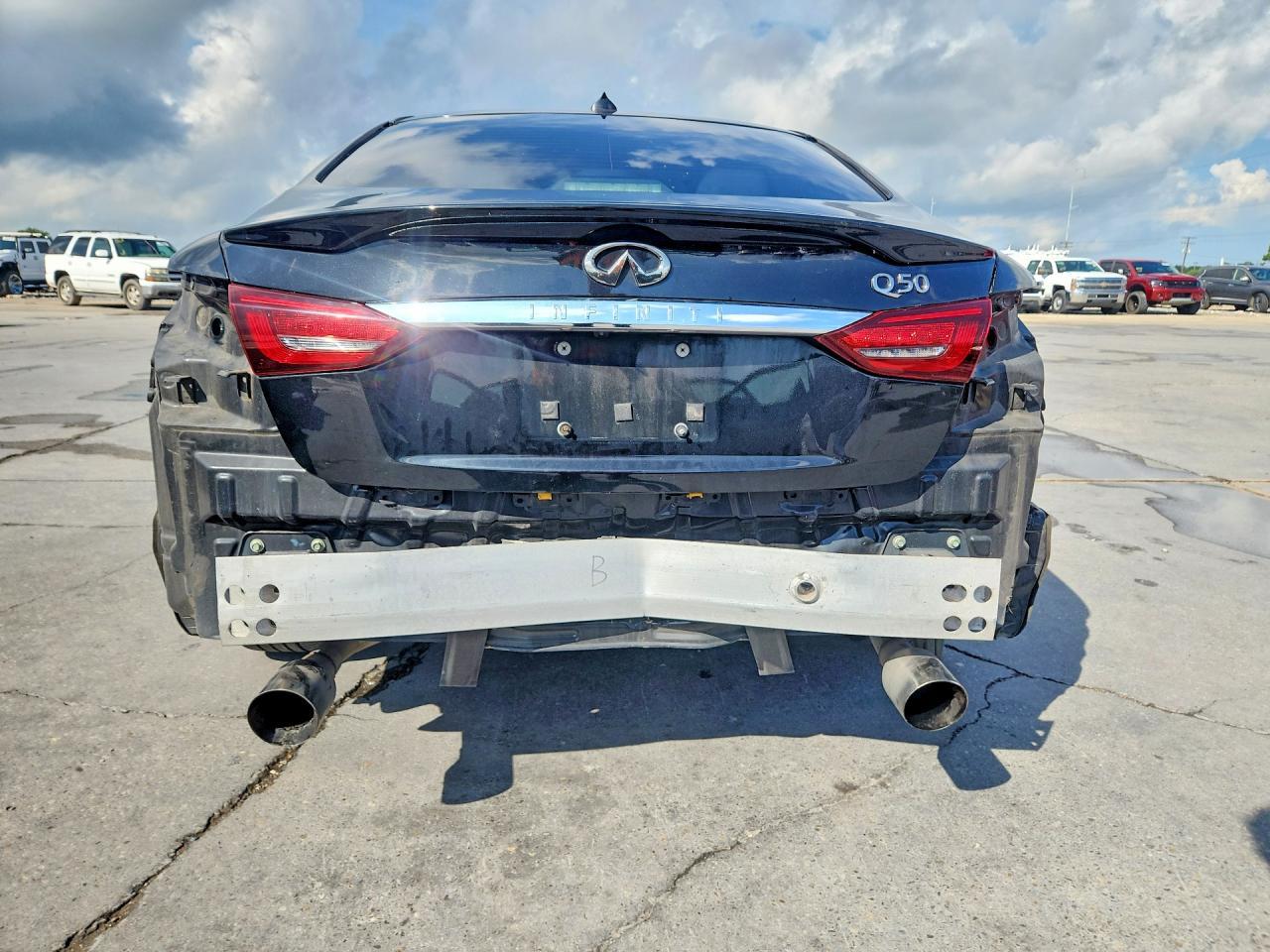 2018 Infiniti Q50 3.0T Luxe - Фото 6