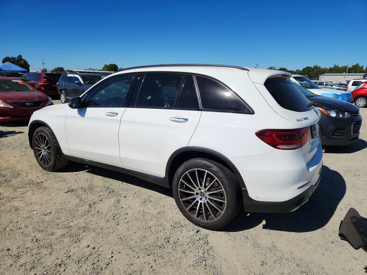 2022 Mercedes-Benz Glc 300 - Фото 2