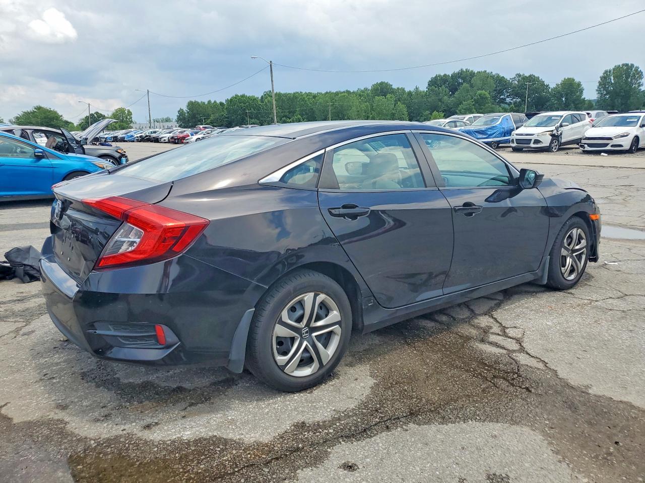 2017 Honda Civic Lx - Image 3