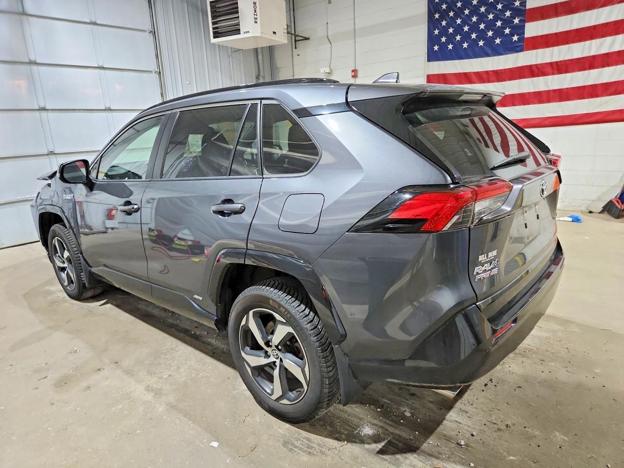 2021 Toyota Rav4 Prime Se - Фото 2